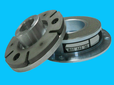 電磁制動器和傳統(tǒng)制動器的工作原理有何不同? 電磁制動器和傳統(tǒng)制動器的工作原理有何不同?