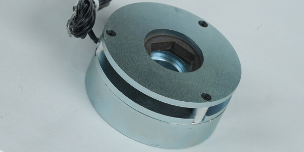 電磁制動器在機器人行業(yè)的關(guān)鍵作用 電磁制動器在機器人行業(yè)的關(guān)鍵作用